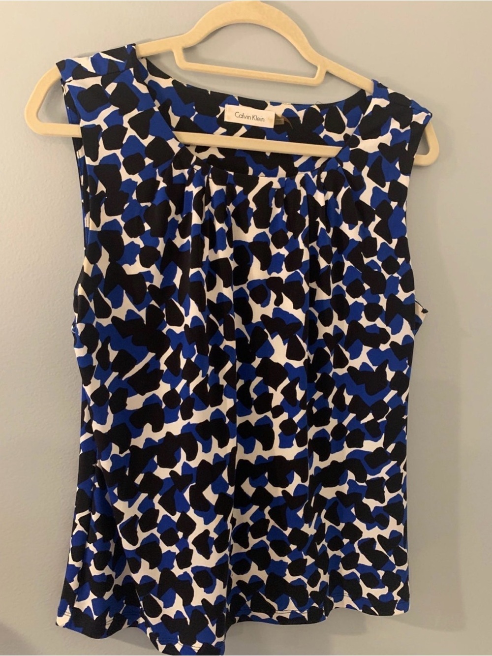 Calvin Klein Black, Blue & White Abstract Print Sleeveless Top
